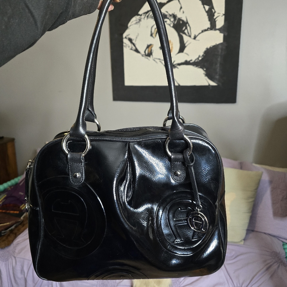 Glam Etienne Aigner Patent Leather Shoulder Bag